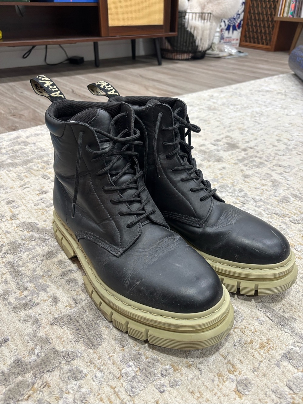 Dr. Martens Rikard Contrast Sole Platform Lace Up Boots